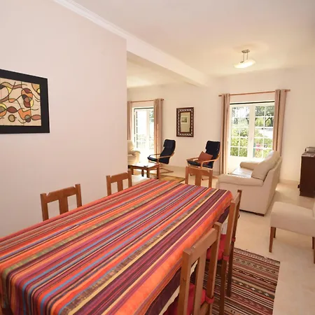 فيلة In Casais De Santa Helena *