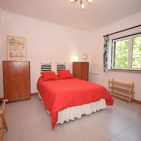 Villa In Casais De Santa Helena *